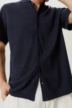 La chemise à manches courtes en coton en lin