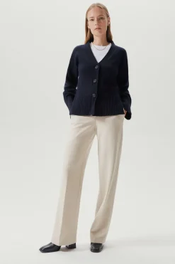 Le cardigan détendu en laine