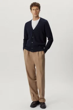 Le cardigan en laine