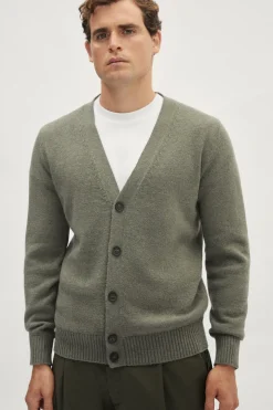 Le cardigan en laine