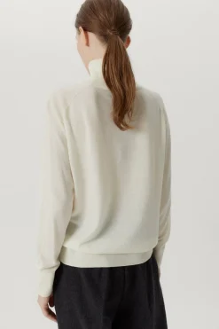 Le cou de rouleau détendu ultrasoft