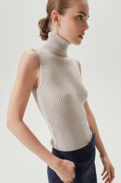 Le haut à collier de laine mérinos