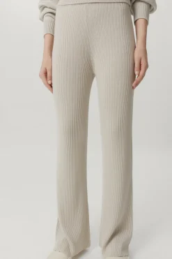 Le pantalon côtelé en laine mérinos
