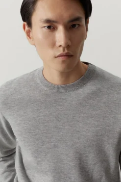 Le pull à cou rond ultrasoft