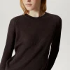 Le pull côtelé en coton en linge