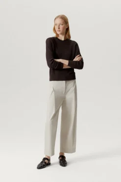 Le pull côtelé en coton en linge