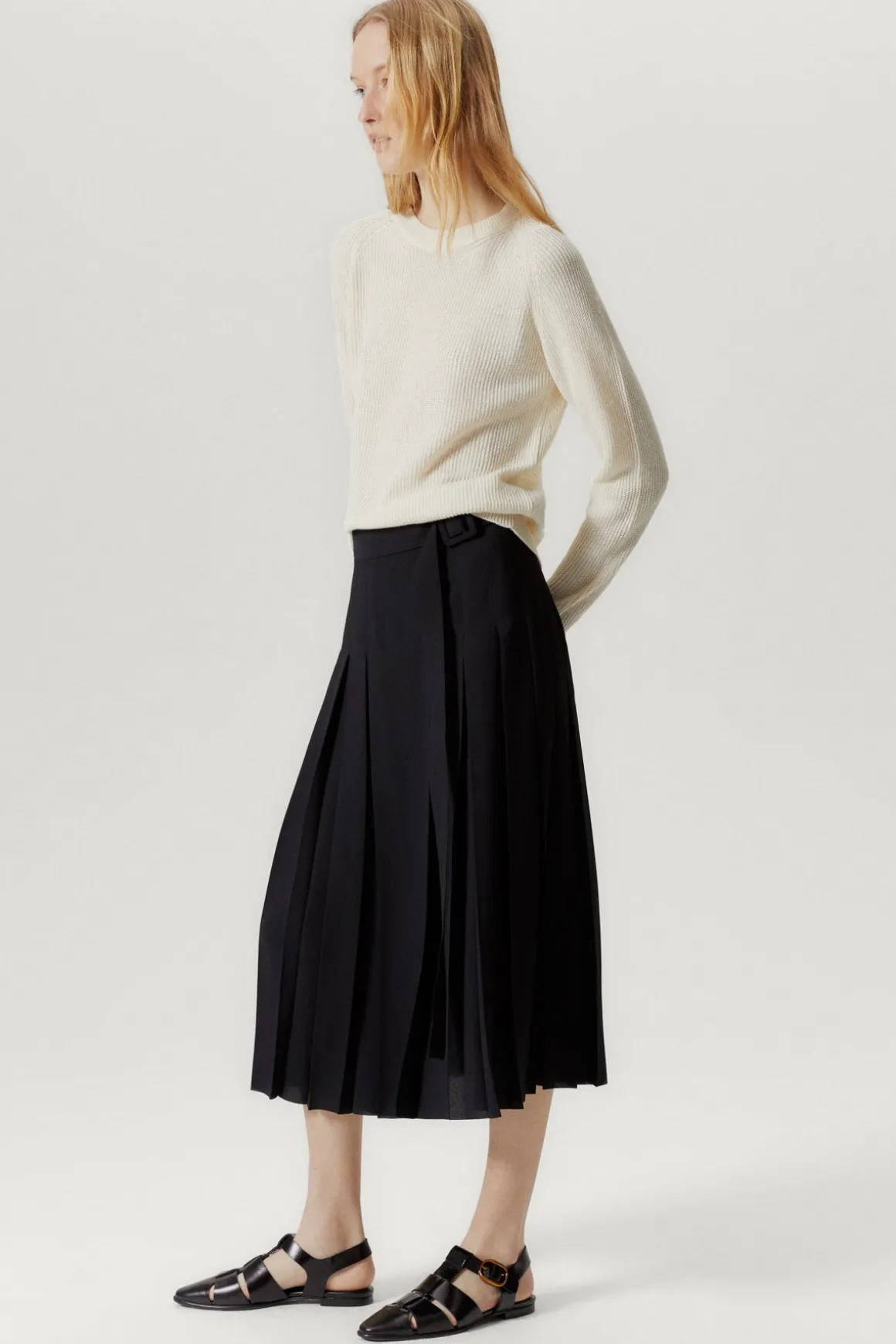 Le pull côtelé en coton en linge