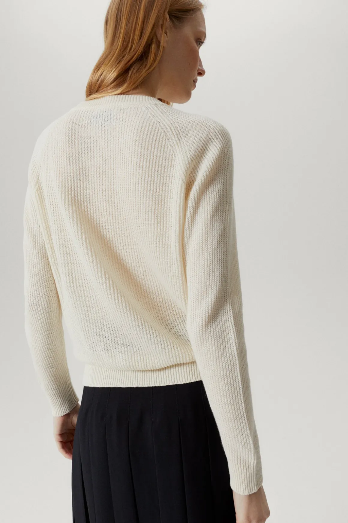 Le pull côtelé en coton en linge