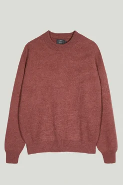 Le pull de teinture naturel