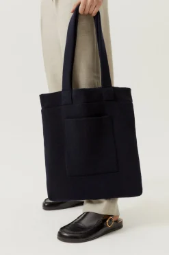 Le sac fourre-tout en tricot