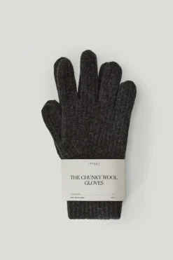 Les gants côtelés en laine pour femme