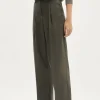 Pantalon ajusté en laine
