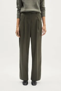 Pantalon ajusté en laine