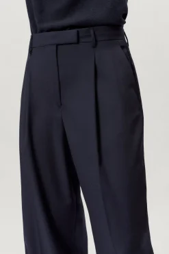 Pantalon ajusté en Laine avec pinces
