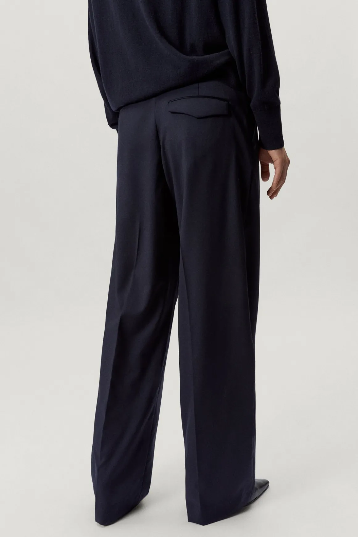 Pantalon ajusté en Laine avec pinces