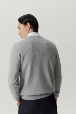 Pull col V en laine ultra douce