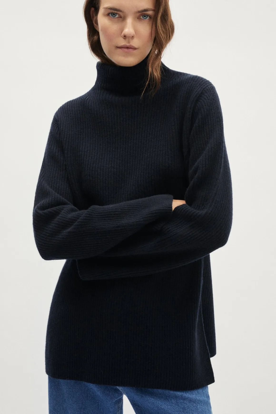 Pull long à col montant en laine