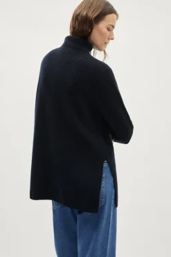 Pull long à col montant en laine
