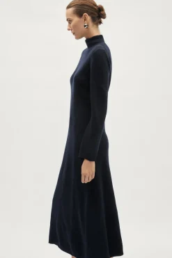 Robe évasée en laine